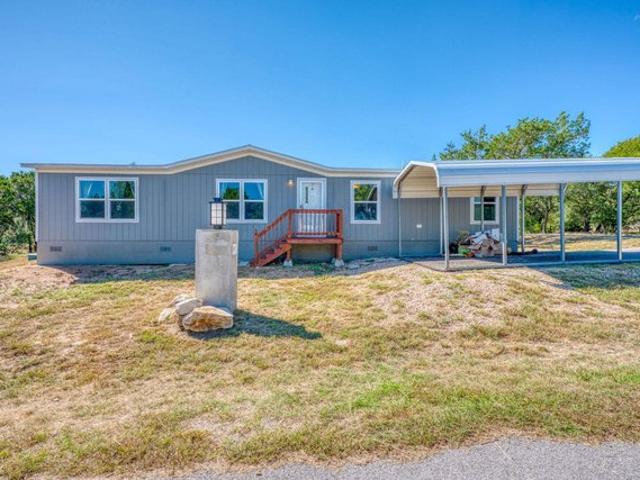 201 18th St, Horseshoe Bay, TX 78657