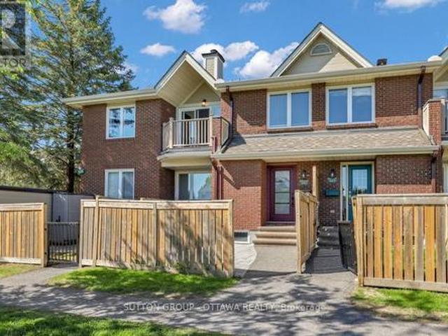 201 1 Marsala Crescent, Ottawa, ON, K4A 2E5 townhouse for sale | Listing ID X13220 | Royal LePage