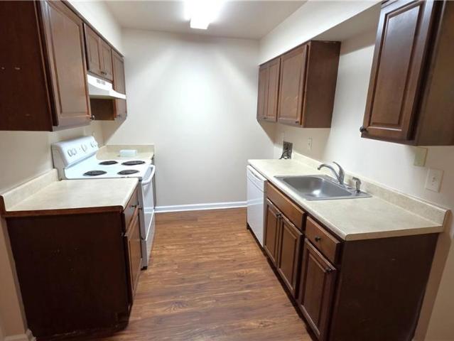 201 & 203 Omega Street