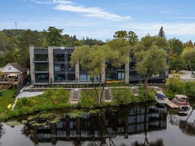 201 32 Brunel Road, Huntsville, ON, P1H 1P5 condo for sale | Listing ID X13793 | Royal LePage