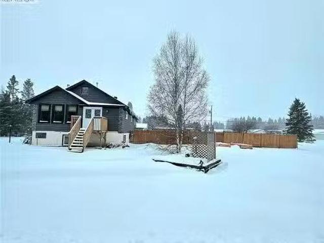 201 7Th Street E, Choiceland, SK, S0J 0M0 house for sale Li.