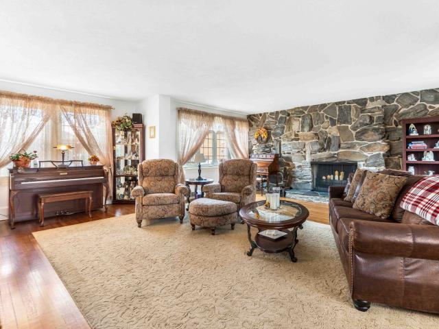 201 4th Street, Beaver, US, PA