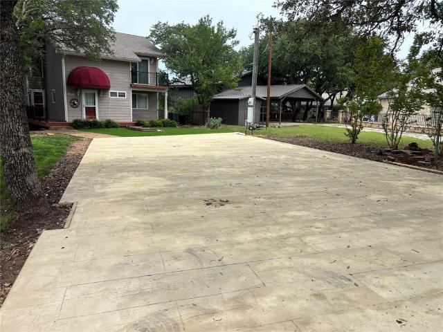 201 Cove Circle