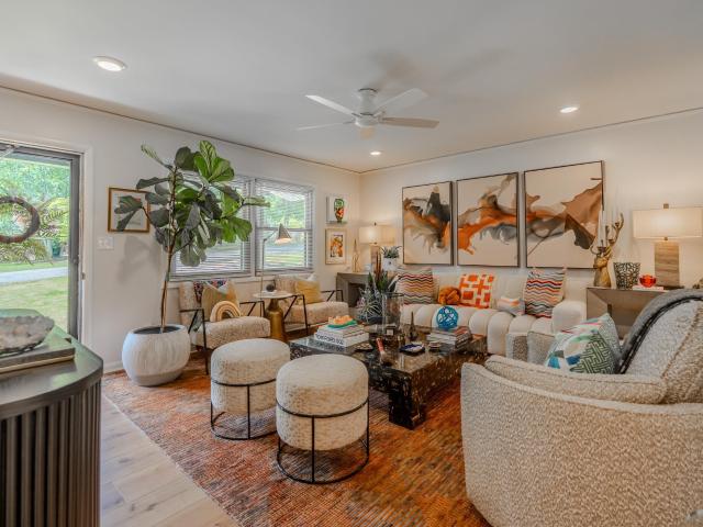 201 Carolyn Road