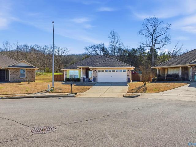 201 Ashbrook Circle