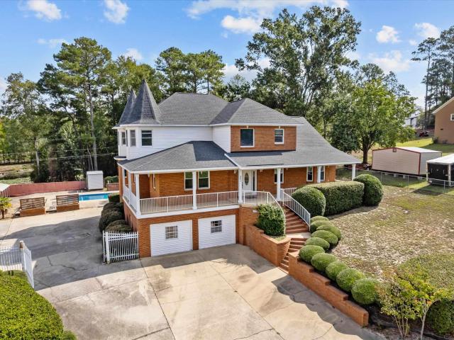 201 Bramblewood Circle