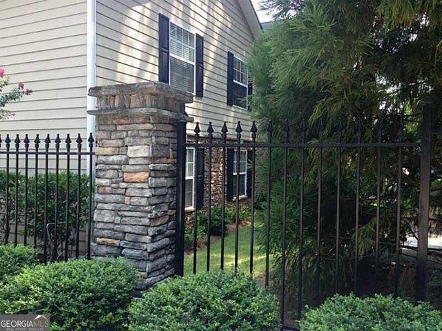 201 Brighton Pt Unit 201, Sandy Springs, GA 30328
