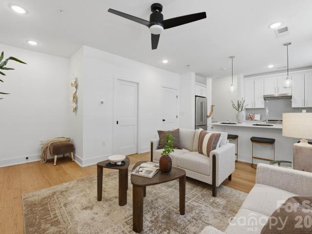 201 Grandin Rd, Unit 6, Charlotte, NC 28208 | MLS #4374