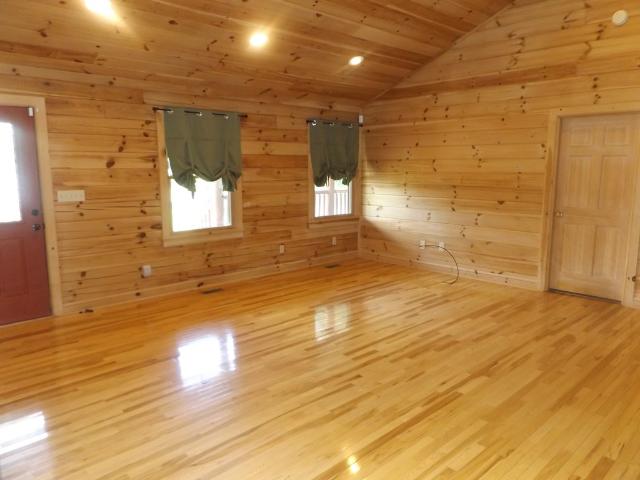 201 Deer Ridge Rd