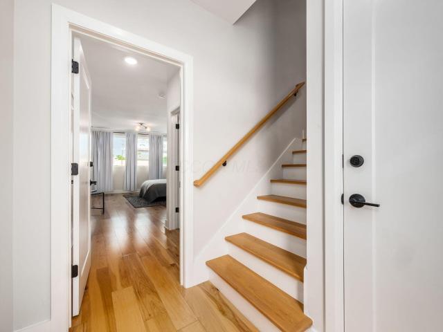 201 E 5th Avenue # 201