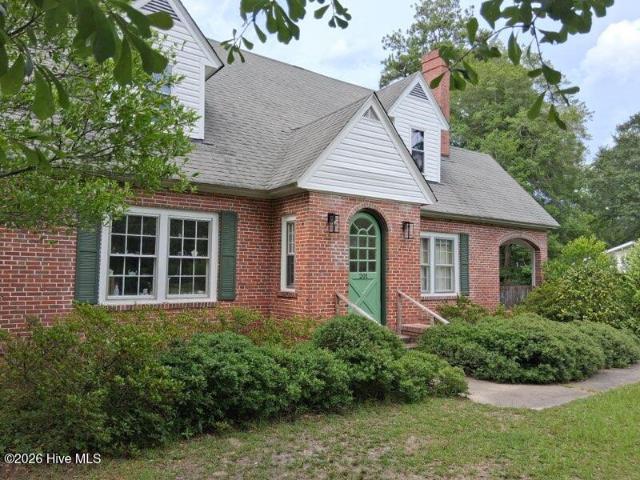 201 E Bell Street