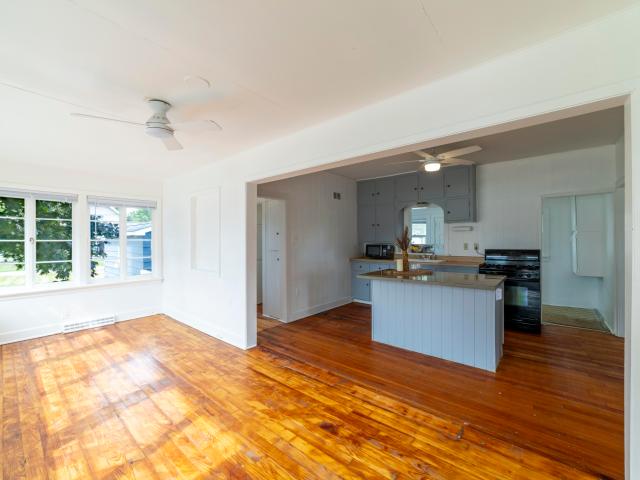 201 E High Street