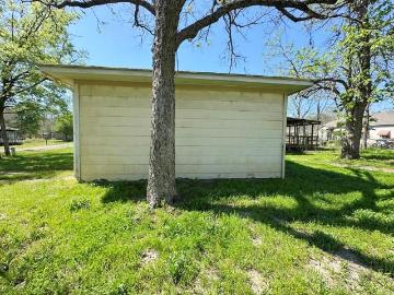 201 E San Antonio Ave, Cooper, TX 75432 | MLS #21233