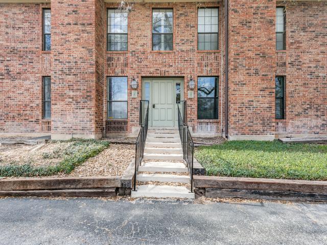 201 Ellwood St, Unit 114, San Antonio, TX 78209 | MLS #1946
