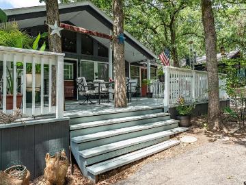 201 Elmwood Ln, Holly Lake Ranch, TX 75765 | MLS #26000