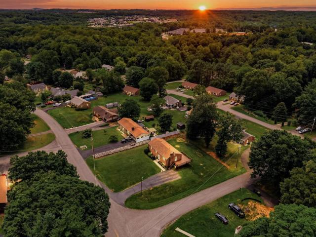 201 Forest Dale Drive