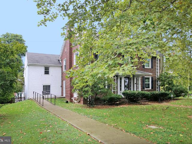 201 Hathaway Park
