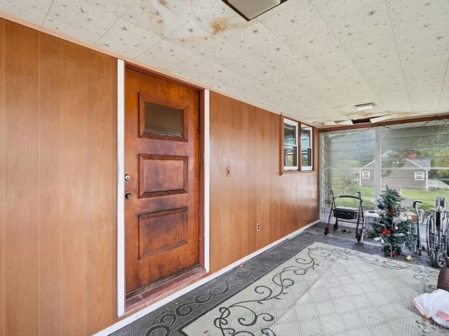 201 Hayden Avenue