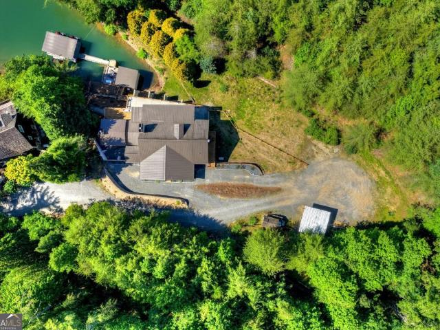 201 Highland Falls Road 1