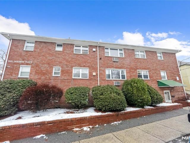 201 Oakdene Place # C00E2
