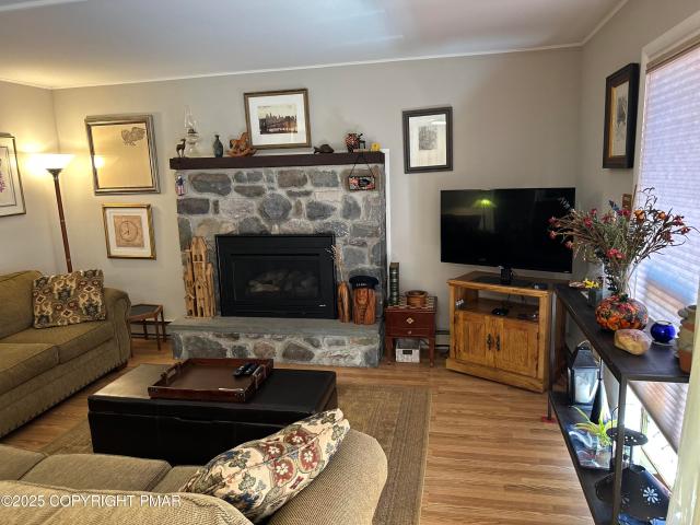 201 Long View Lane
