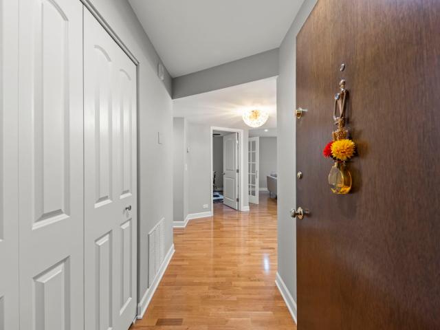 201 Lake Hinsdale Drive # 111