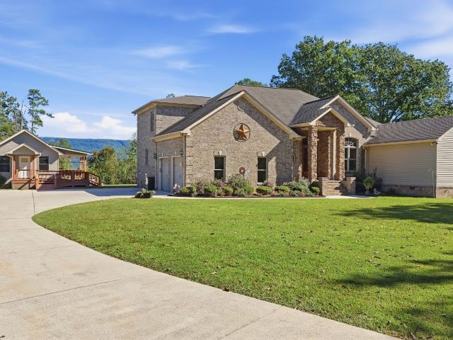 201 Lake Hills Place