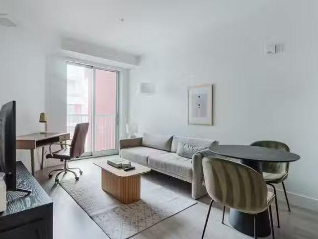 201 Marshall St, Centennial 1 Bedroom 1 Bath
