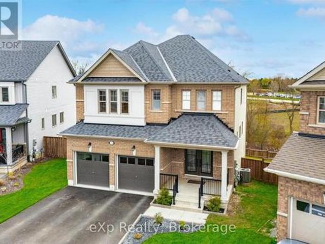 201 Mcfarlane Crescent, Centre Wellington Fergus, ON, N1M 0G5 house for sale | Listing ID X13567 | Royal LePage