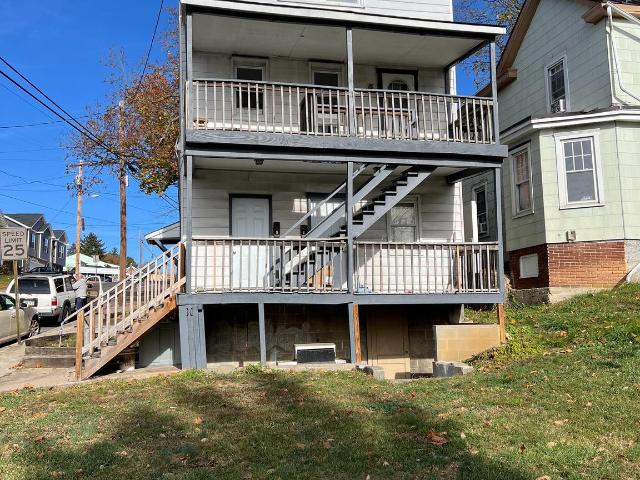201 Mt Airy Ave, Waynesboro, PA 17268 | MLS #PAFL2028