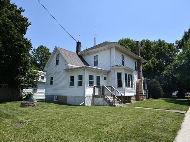 201 NE 4th Street