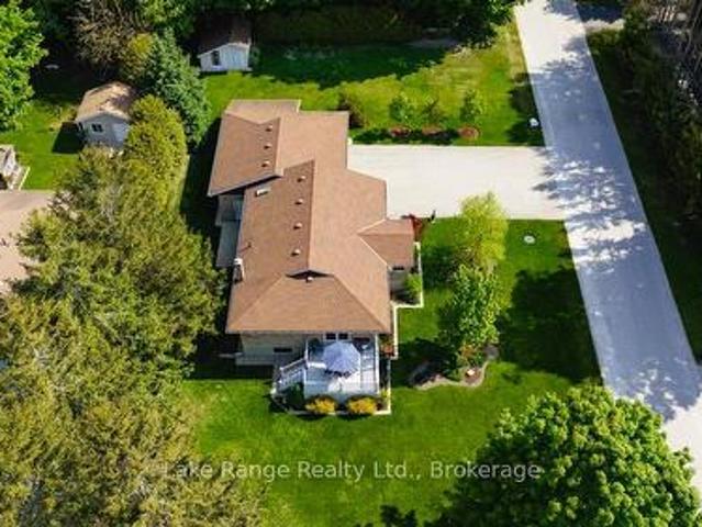 201 Shadywood Crescent, Huron Kinloss, ON, N2Z 2X3 house for sale | Listing ID X13424 | Royal LePage
