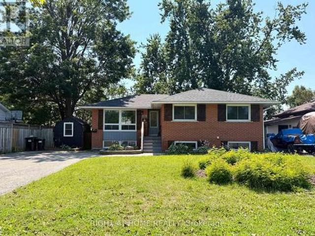 201 Steel Street, Barrie, ON, L4M 2G8 house for sale | Listing ID S13639 | Royal LePage