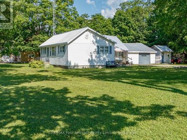 201 Sunnidale Street, Clearview Stayner, ON, L0M 1S0 house for sale | Listing ID S13536 | Royal LePage