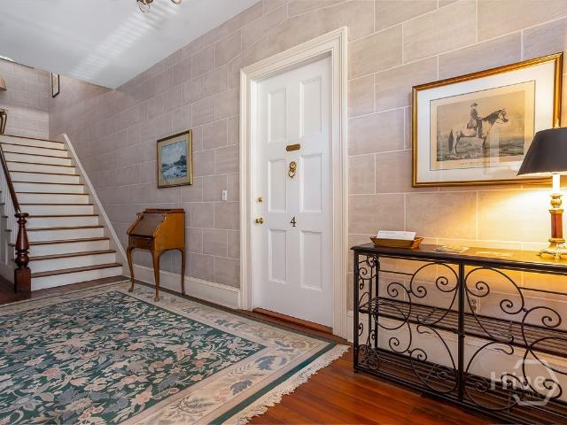201 W Liberty Street # 4
