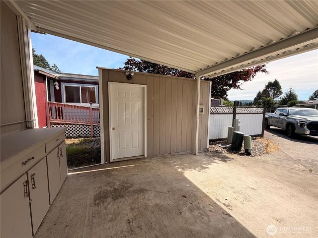 201 W Oakview Avenue # 24