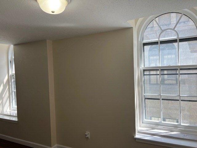 201 Thorndike Street Unit 1 27, Lowell, US, MA
