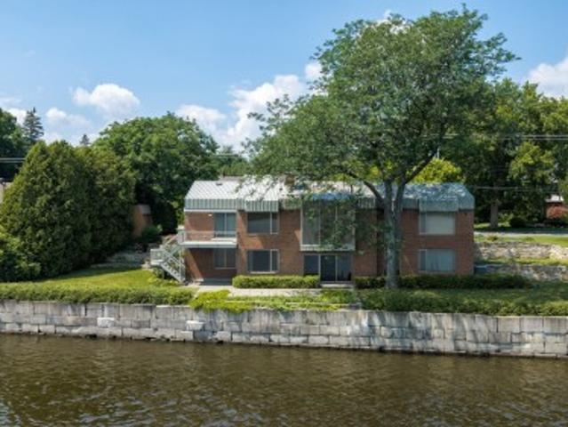 20240 Ch. Lakeshore, Baie D'Urfé, QC, H9X 1P7 Luxury House for sale | Listing ID 26188 | Royal LePage Carriage Trade Luxury Properties