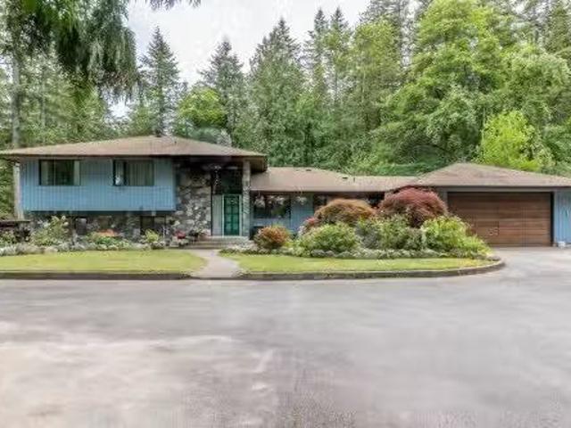 20244 27 Avenue, Langley, BC, V2Z 1X3 Luxury House for sale.