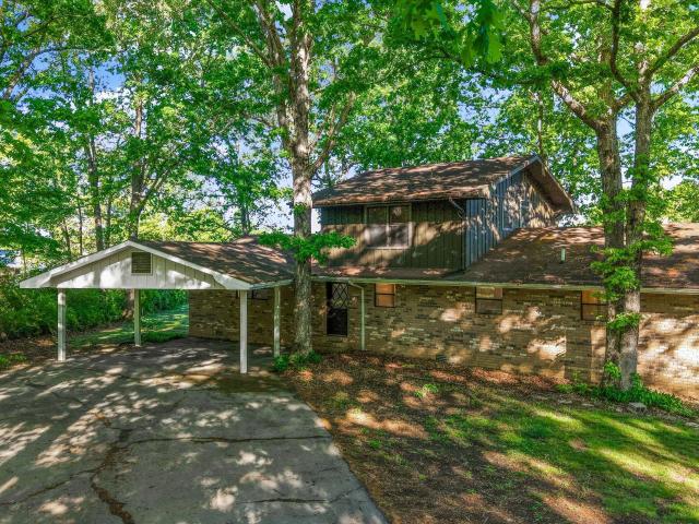 2024 Cravens Drive