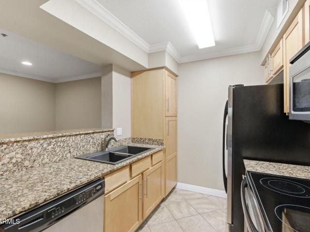 2025 E Campbell Ave, Unit 140, Phoenix, AZ 85016 | MLS #6969