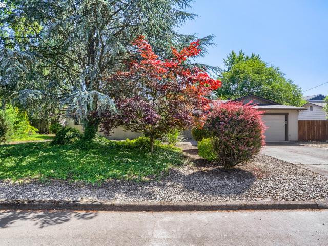 2025 SW 139TH AVE