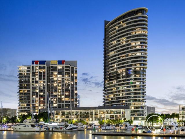202/68 River Esplanade DOCKLANDS VIC