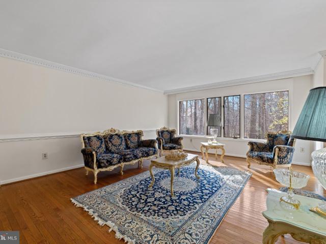 2026 Hunter Mill Rd, Vienna, VA 22181 | MLS #VAFX2317