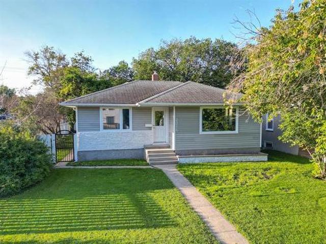 2026 Princess Avenue, Brandon, MB, R7B 0H4 house for sale | Listing ID 202622 | Royal LePage