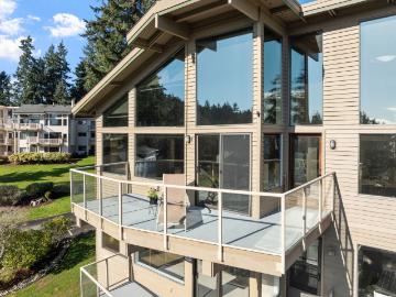 2027 Narrows View Cir NW Unit #E244, Gig Harbor, US, WA