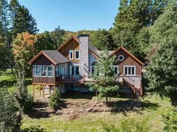 House for sale in Saint-jérôme, La Rivière-du-nord - Parking