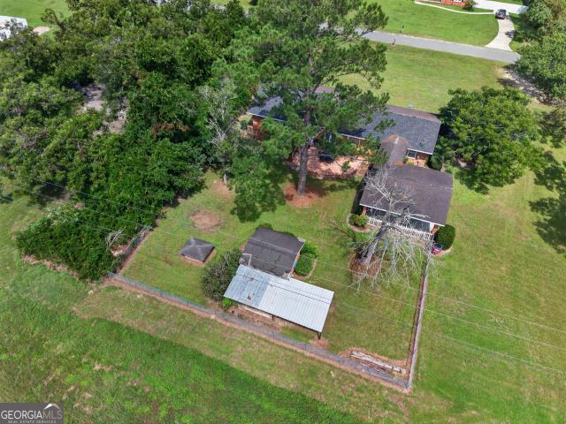 2027 Ellis Lane
