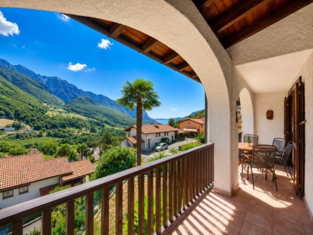 2027 – In AROGNO EIN AUSSICHTSPUNKT IM HERZEN DES TICINO