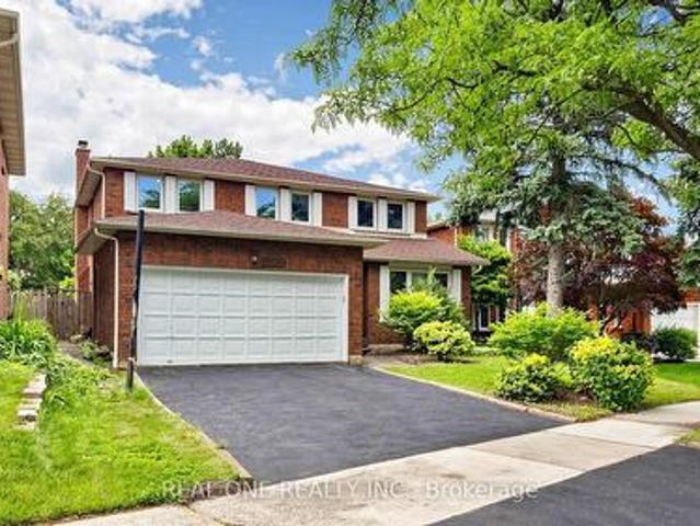2027 Roy Ivor Crescent, Mississauga, ON, L5L 3N7 house for sale | Listing ID W13783 | Royal LePage